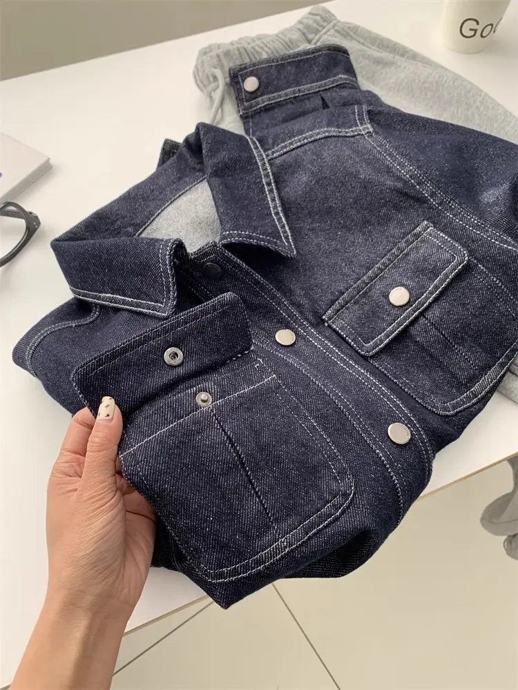 Dark Blue Contrast Stitched Lapel Denim Jacket for Women — feature 11