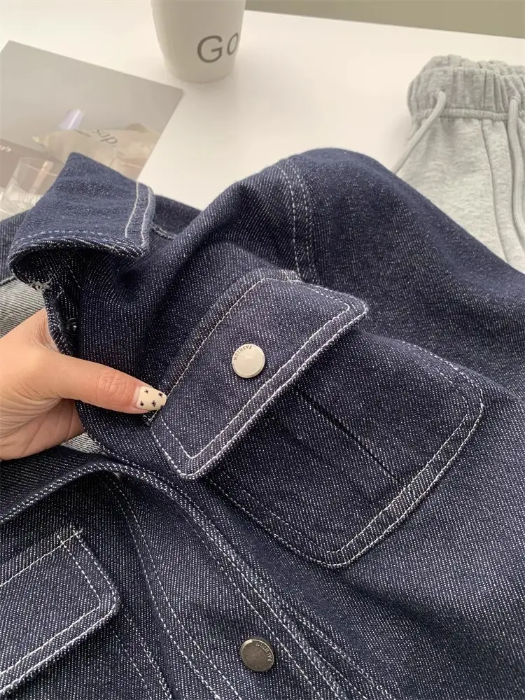 Dark Blue Contrast Stitched Lapel Denim Jacket for Women — feature 7