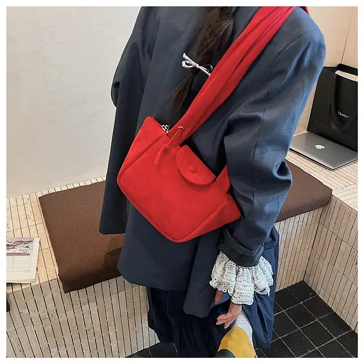 Brown Pleated Women's Shoulder Bag 2026 New Style — feature 20