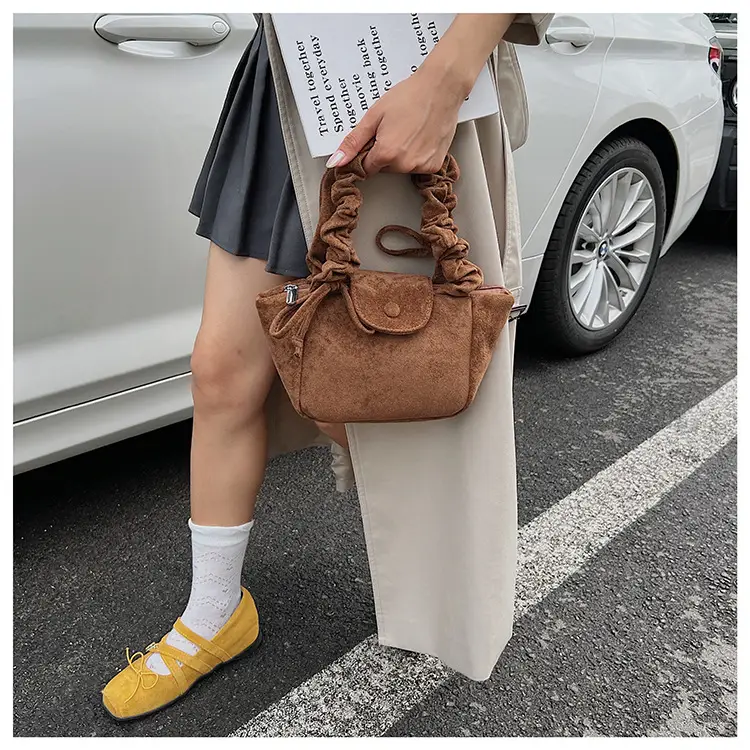 Brown Pleated Women's Shoulder Bag 2026 New Style — feature 35