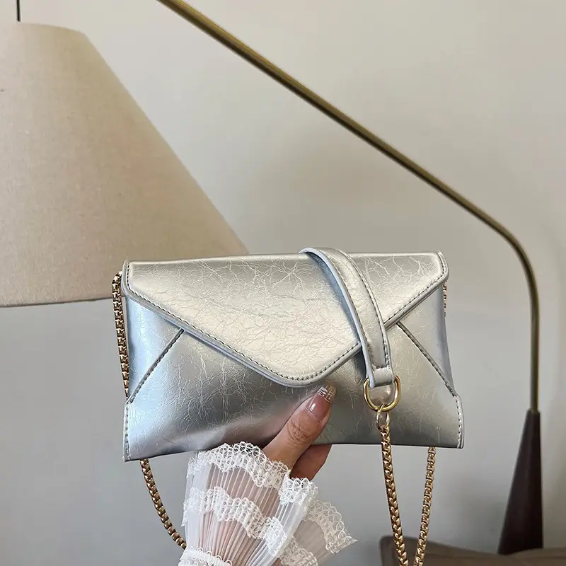 Golden Chain Textured Shoulder Bag for Women - Image 4