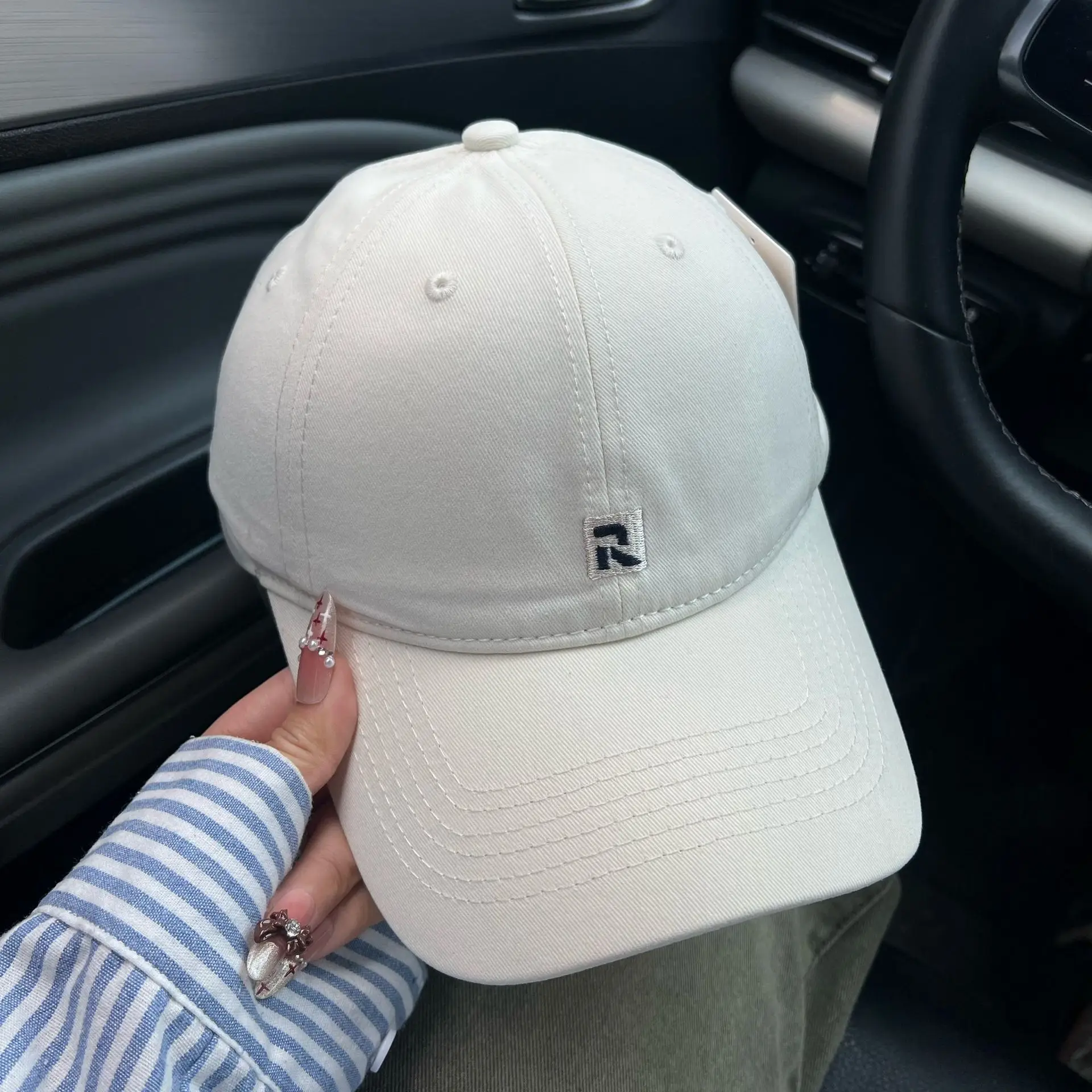 Pink Japanese Style Baseball Cap for Women with Wide Brim - Image 10