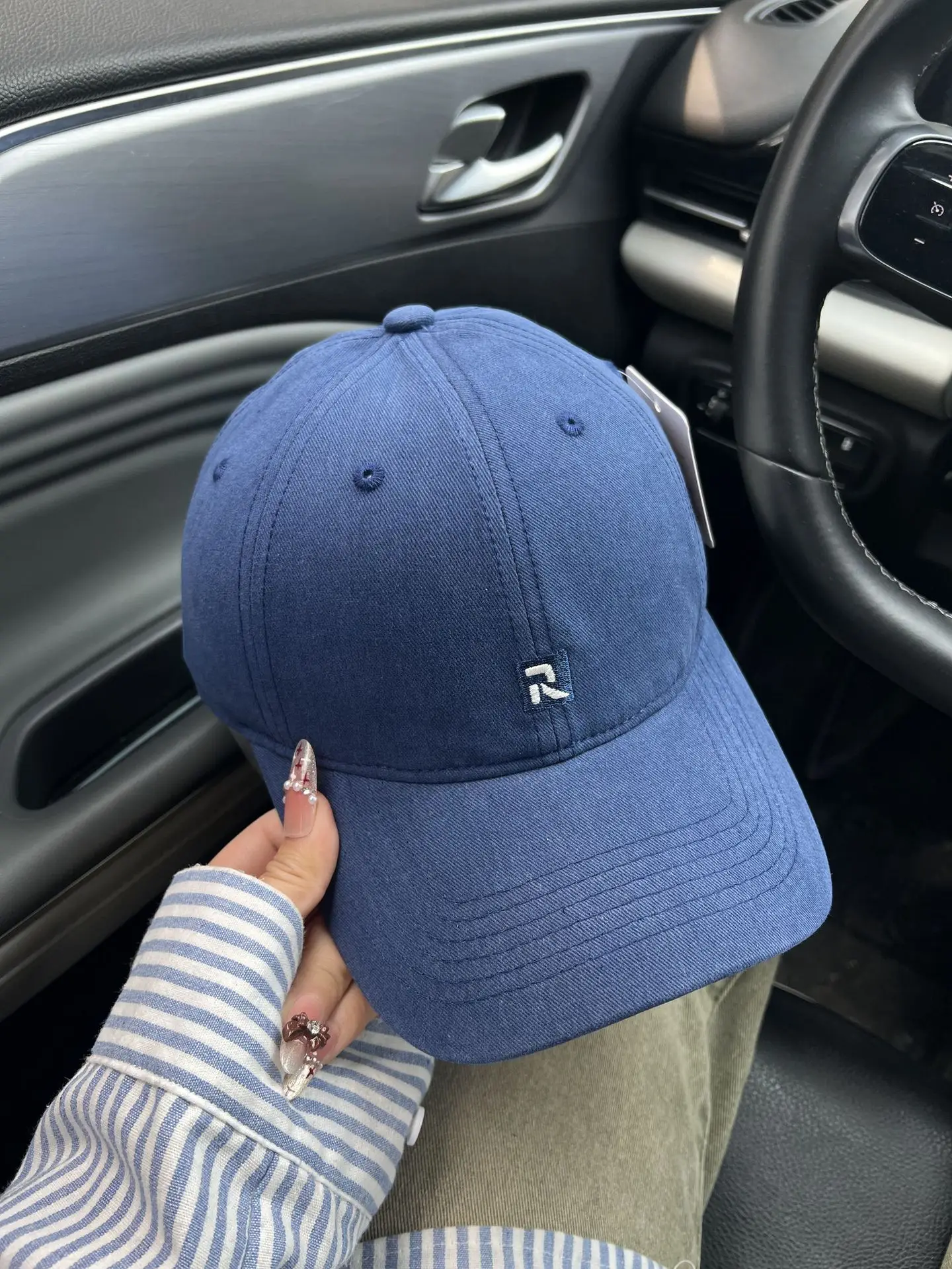 Pink Japanese Style Baseball Cap for Women with Wide Brim — feature 6