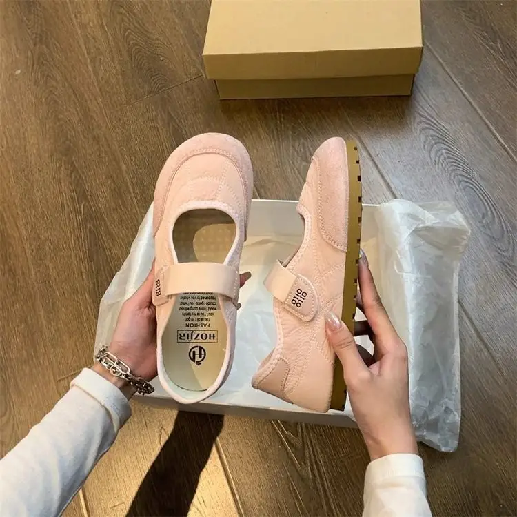 Women's Pink Velcro Training Shoes 2025 — feature 4