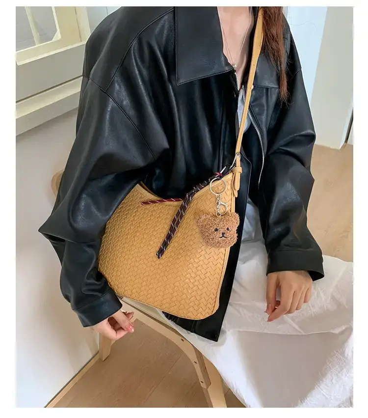 Women Woven Bucket Bag Large Capacity Satchel Shoulder Bag — feature 21