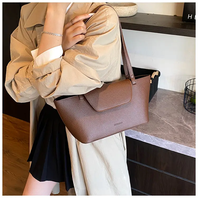 Stylish Women's Shoulder Tote Bag Brown 2025 — feature 12