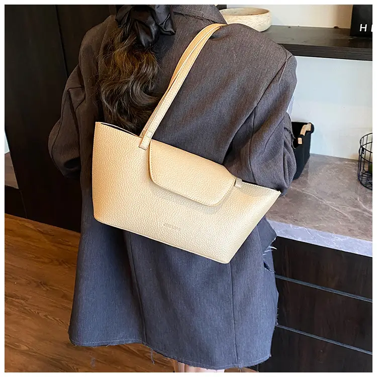 Stylish Women's Shoulder Tote Bag Brown 2025 — feature 15