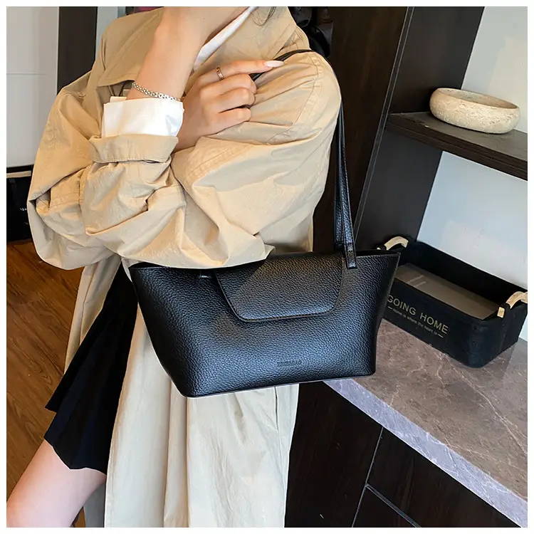 Stylish Women's Shoulder Tote Bag Brown 2025 — feature 8
