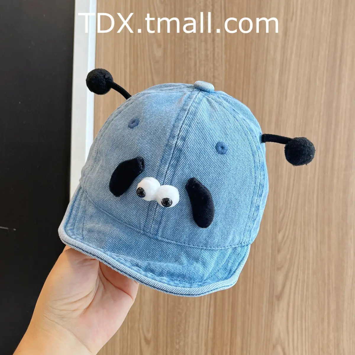 Baby Blue Peaked Cap with Cute Eyes for Small Kids — feature 10