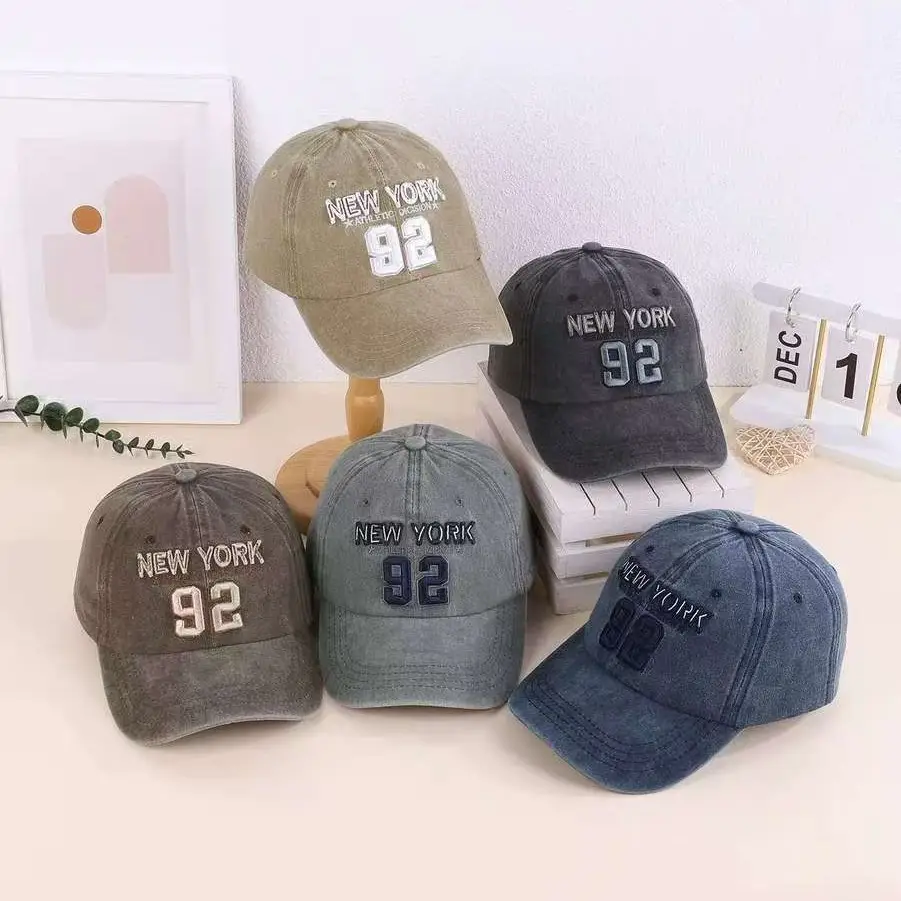 American Retro Embroidered 92 Letter Baseball Cap - Image 6