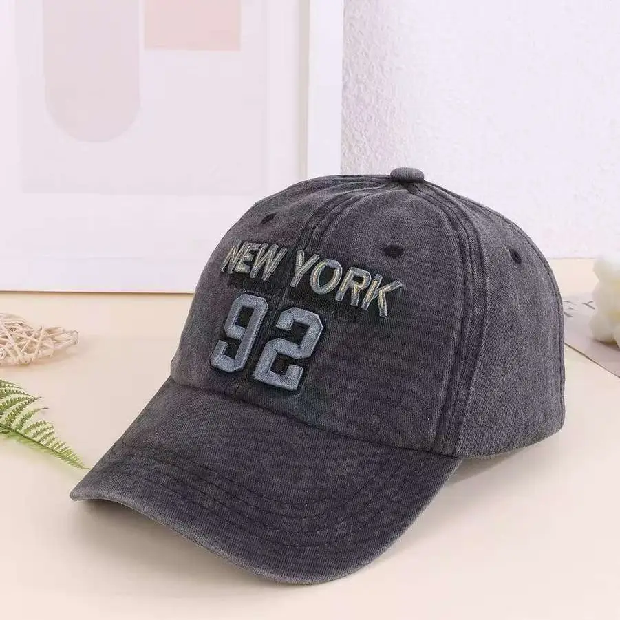 American Retro Embroidered 92 Letter Baseball Cap - Image 7