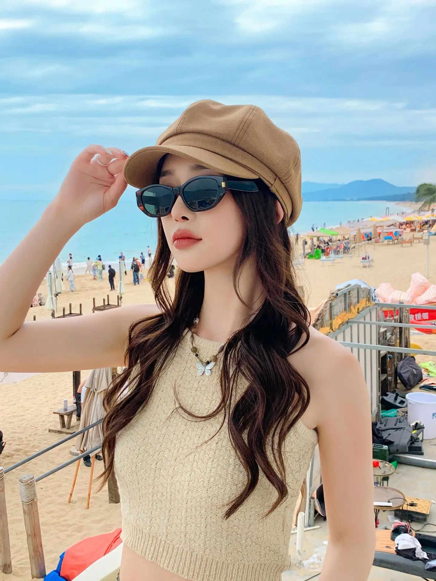 Women Duckbill Sunshade Hat with Wide Brim — feature 17