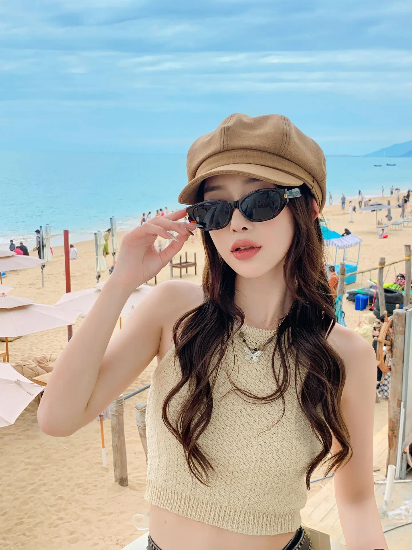 Women Duckbill Sunshade Hat with Wide Brim — feature 18