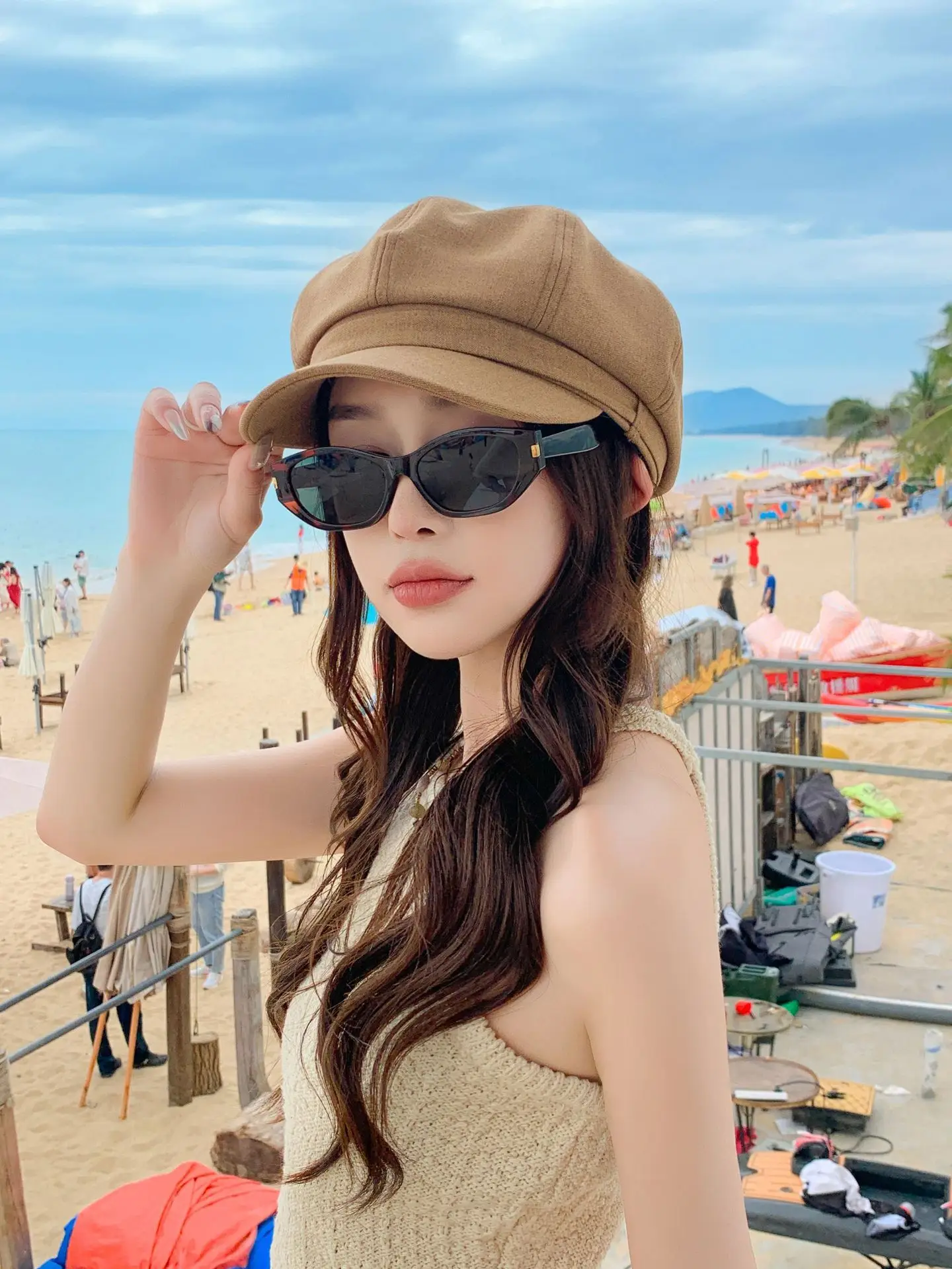 Women Duckbill Sunshade Hat with Wide Brim — feature 20