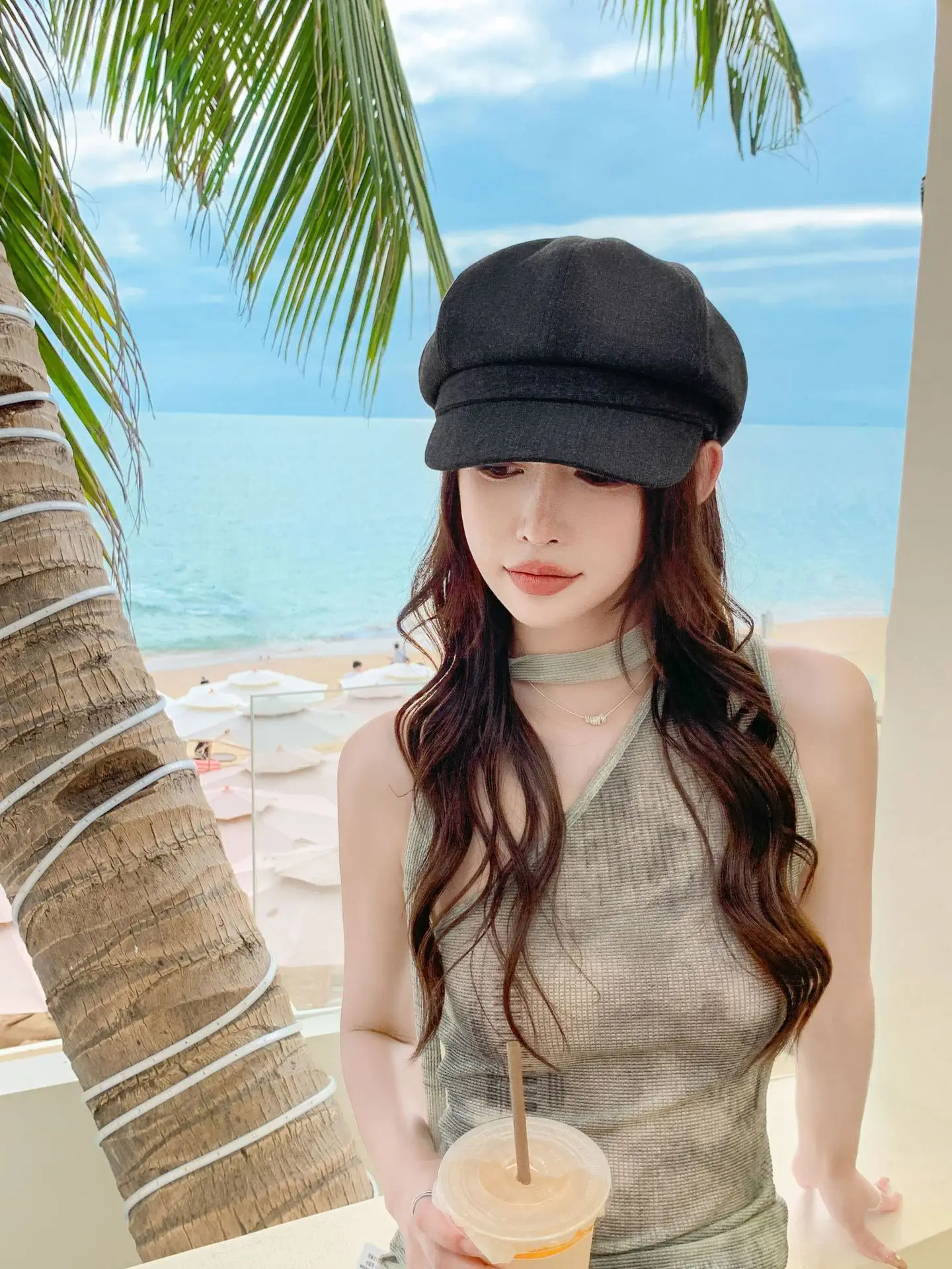 Women Duckbill Sunshade Hat with Wide Brim — feature 9