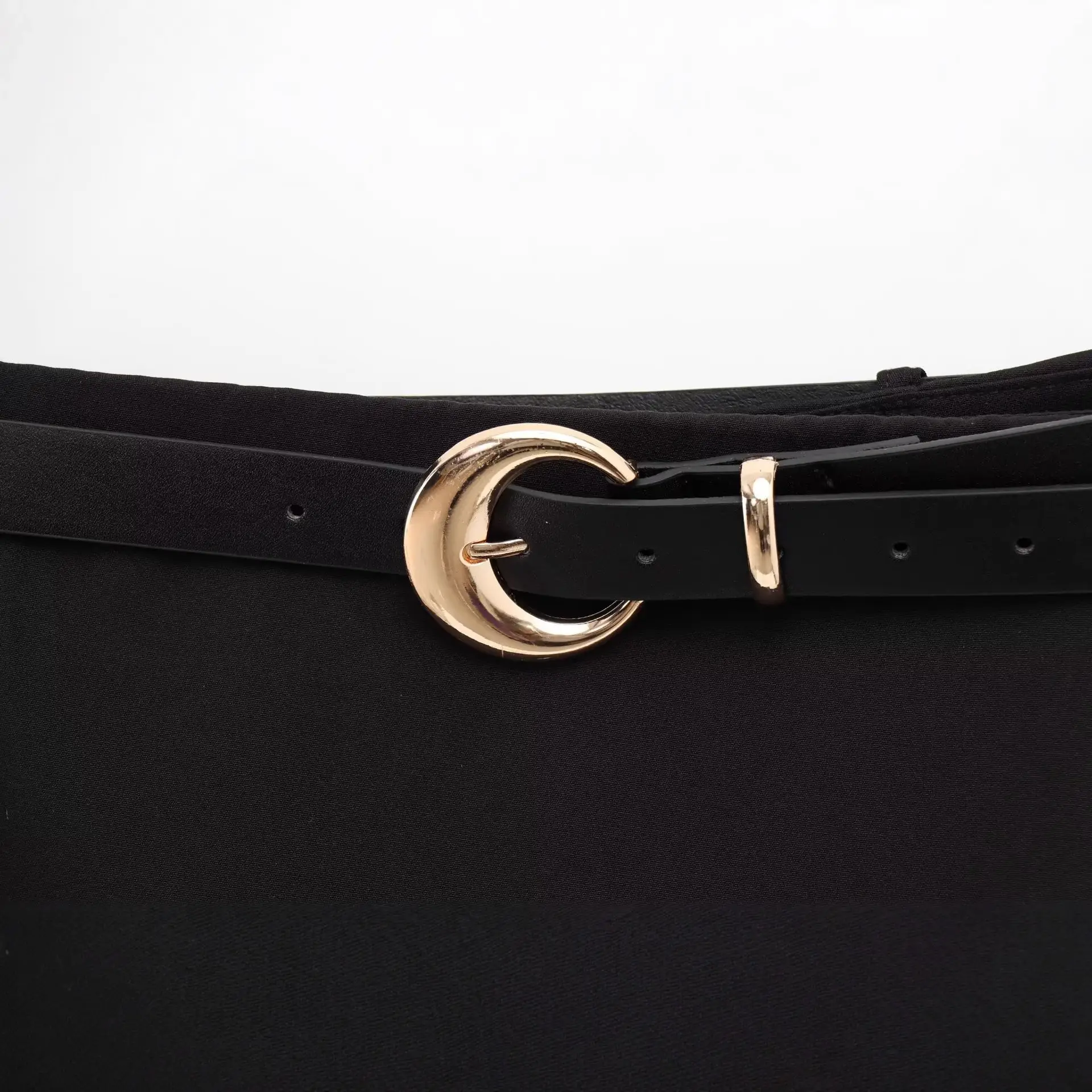 Black Double-Breasted Culottes Belt with Gold Buckle - Image 3
