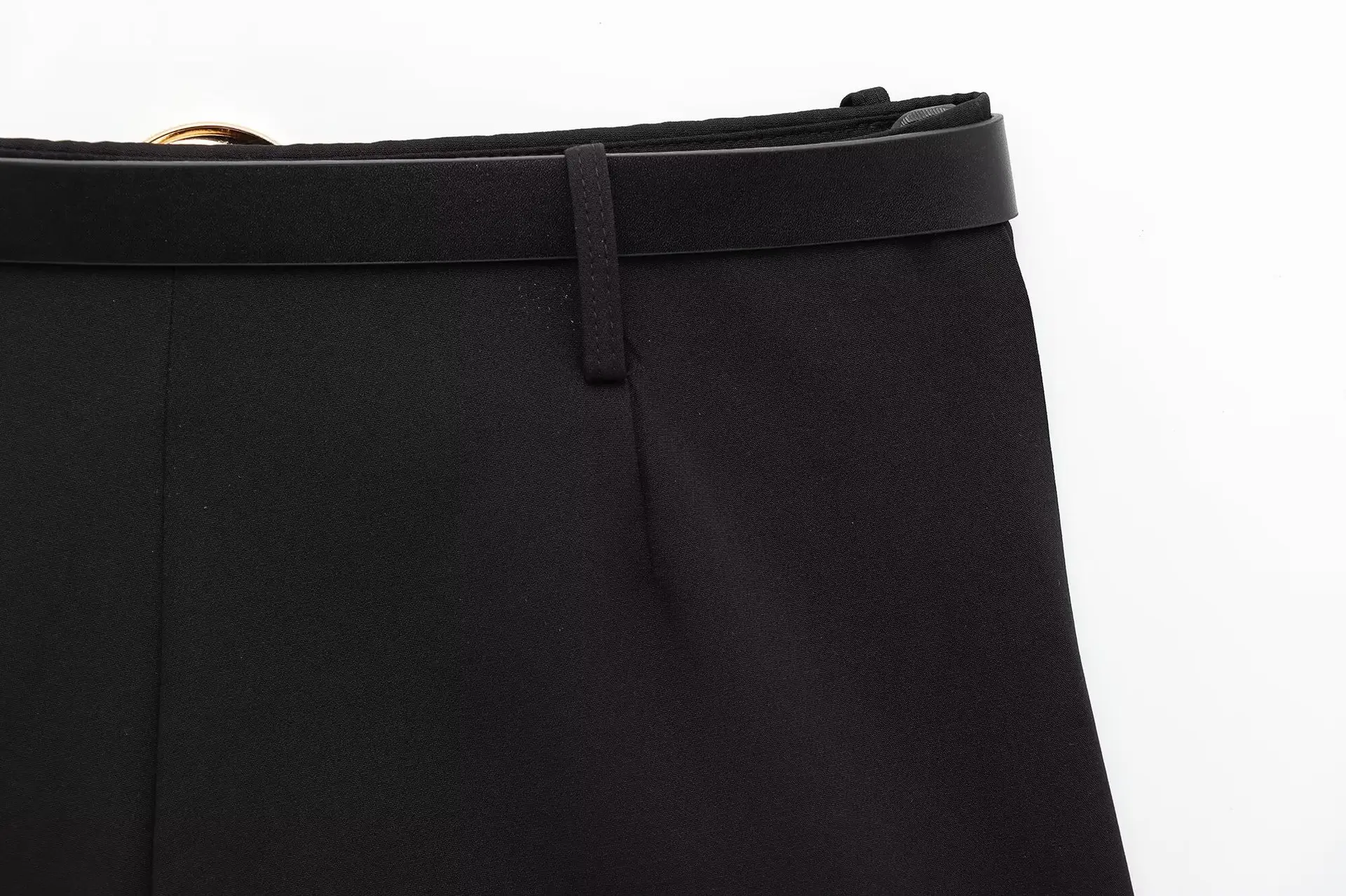 Black Double-Breasted Culottes Belt with Gold Buckle — feature 15