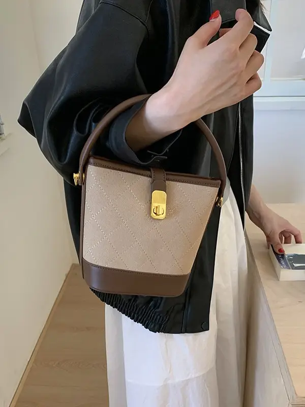 Trendy 2-Piece Quilted Shoulder Bags for Women