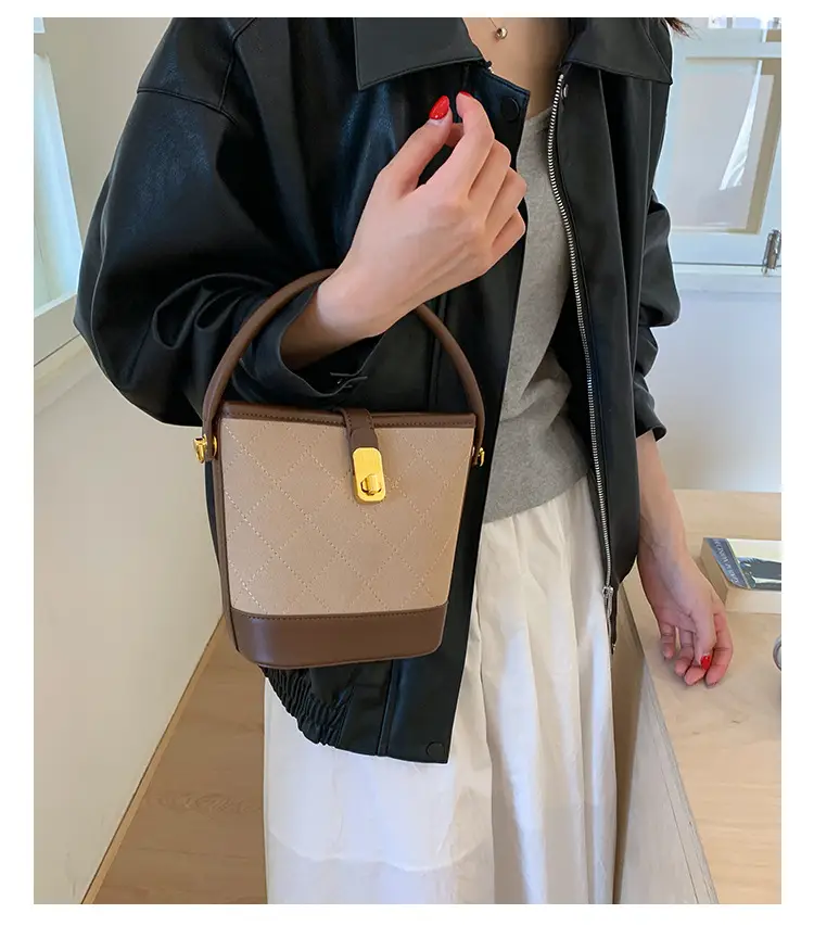 Trendy 2-Piece Quilted Shoulder Bags for Women — feature 23