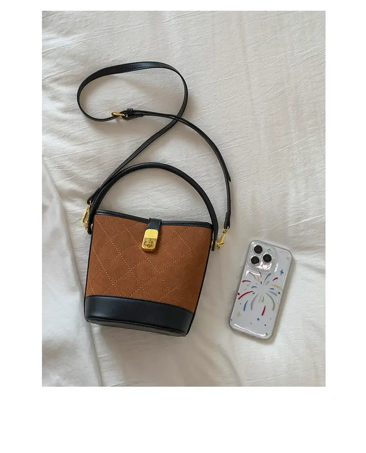 Trendy 2-Piece Quilted Shoulder Bags for Women — feature 33