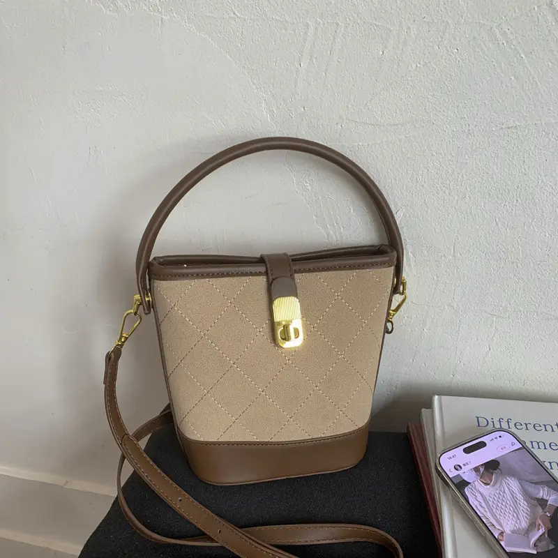 Trendy 2-Piece Quilted Shoulder Bags for Women