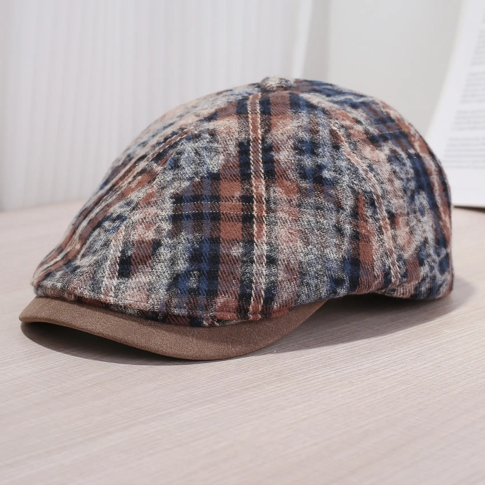 Women Retro Plaid Duckbill Cap Spring Autumn - Image 7