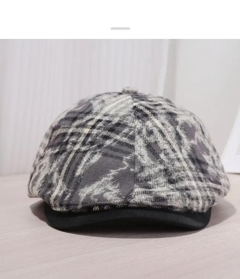 Women Retro Plaid Duckbill Cap Spring Autumn — feature 7