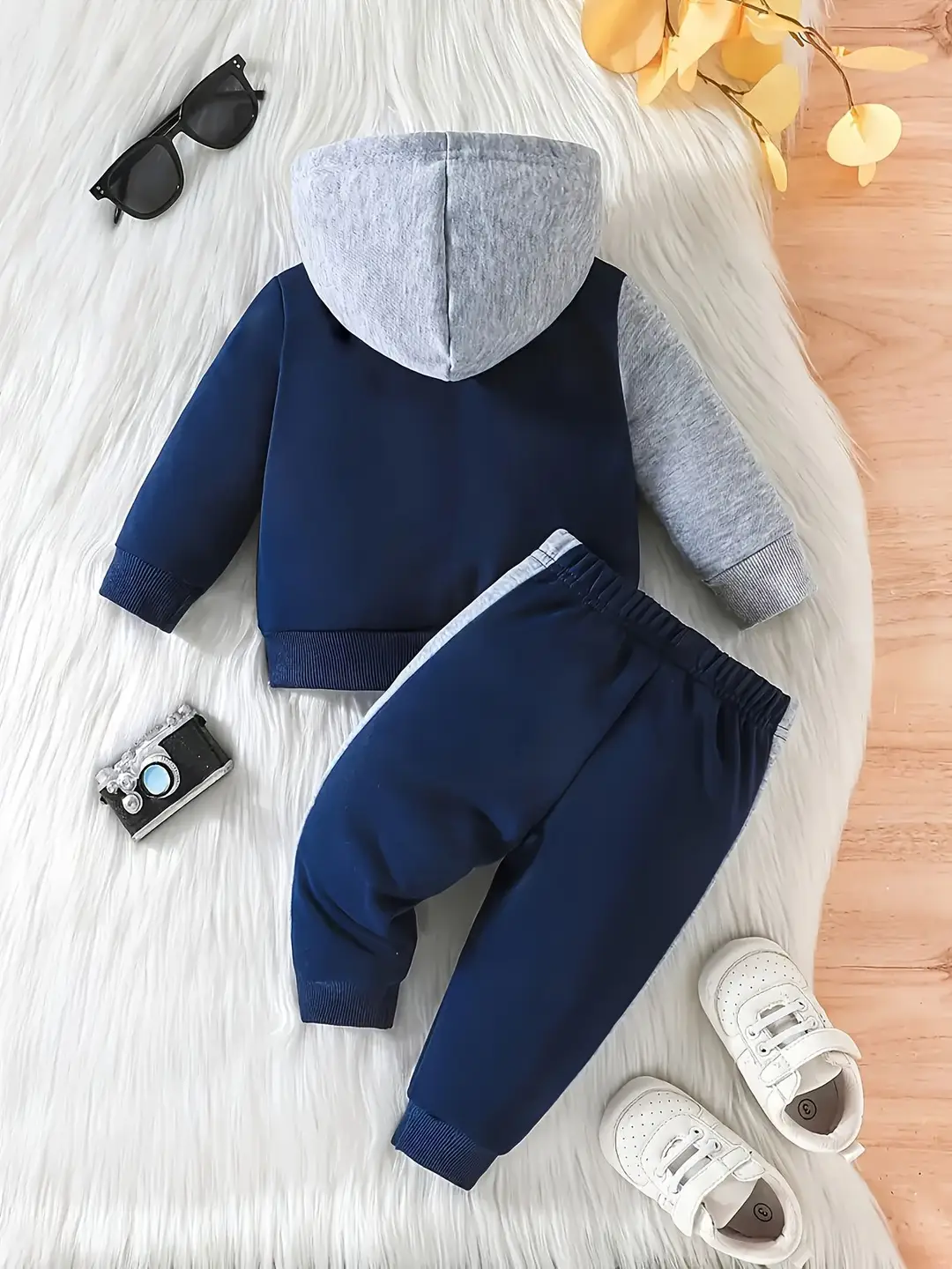 Cross-Border Ins Infant and Toddler Boy Fleece Hooded Letter Print Long-Sleeved Top and Pants Casual Suit Trendy