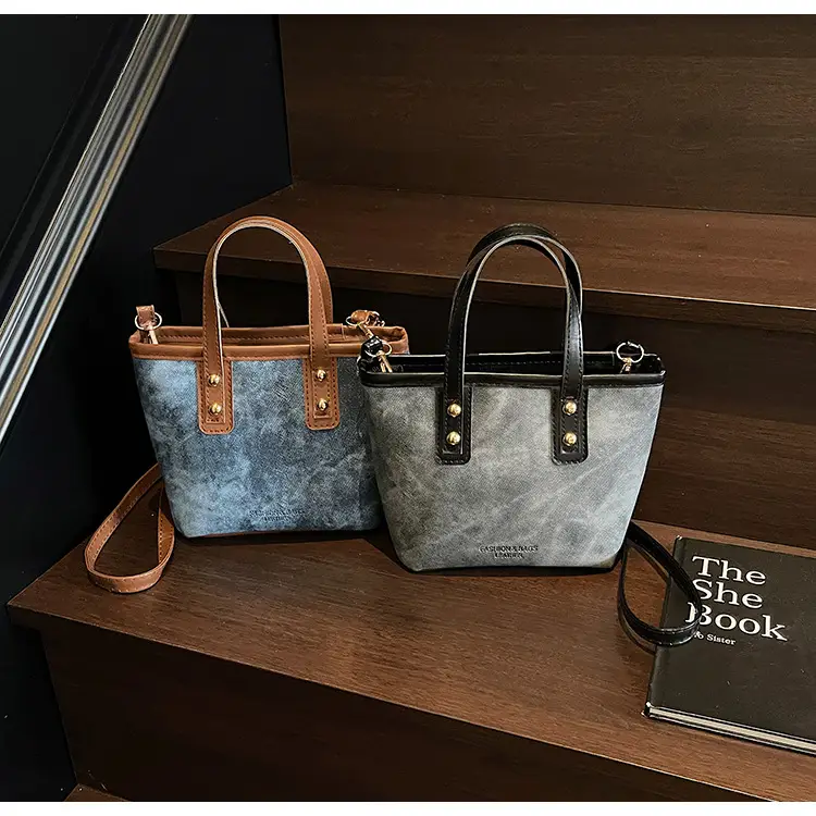 Retro Textured Shoulder Bag for Women 2025 — feature 26