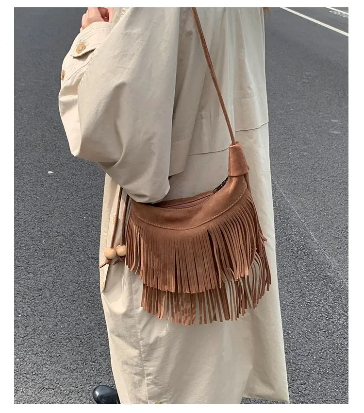 Women Korean Style Fringe Shoulder Bag Brown 2025 — feature 11