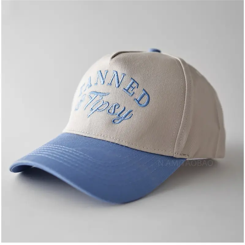 Tanned Tipy Women Cap Red White Green - Image 7