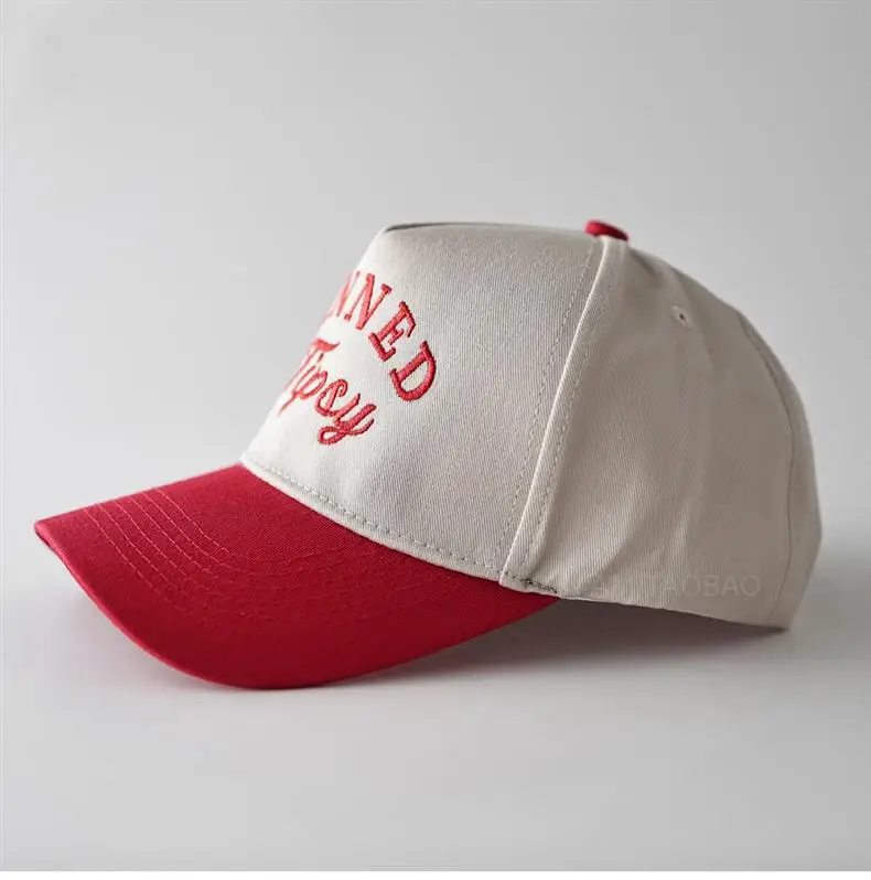 Tanned Tipy Women Cap Red White Green — feature 9