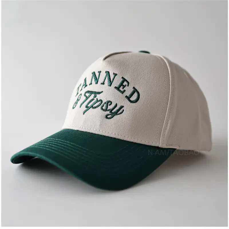 Tanned Tipy Women Cap Red White Green - Image 2