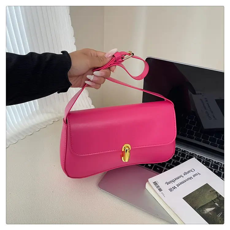 Pink Women's Lock Design Shoulder Bag 2025 - Image 4
