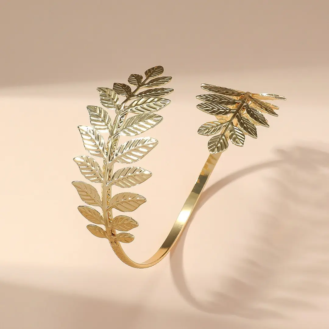 Cross-Border European and American Style Open Arm Bracelet, Fashionable and Trendy Niche Bracelet, Elegant and Sophisticated Minimalist Jewelry
