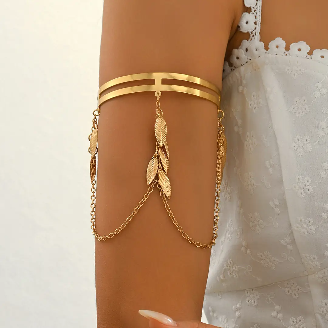 Cross-Border European and American Style Open Arm Bracelet, Fashionable and Trendy Niche Bracelet, Elegant and Sophisticated Minimalist Jewelry