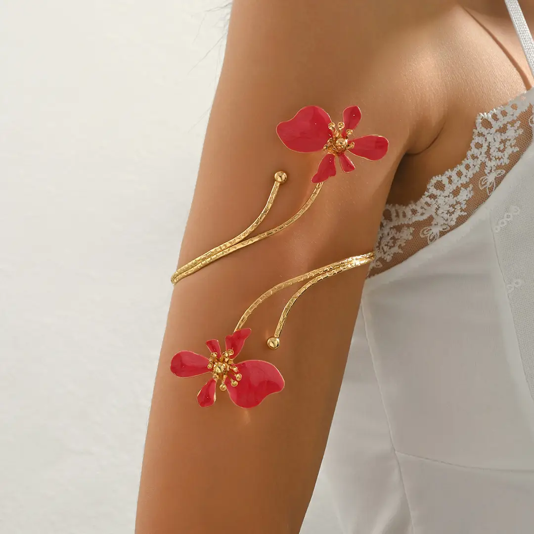 Cross-Border European and American Style Open Arm Bracelet, Fashionable and Trendy Niche Bracelet, Elegant and Sophisticated Minimalist Jewelry