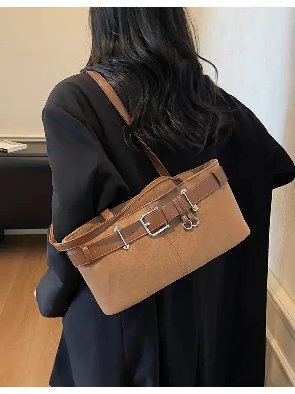 Black Crossbody Bag Women 2025 Trendy Leather Shoulder Bag - Image 7