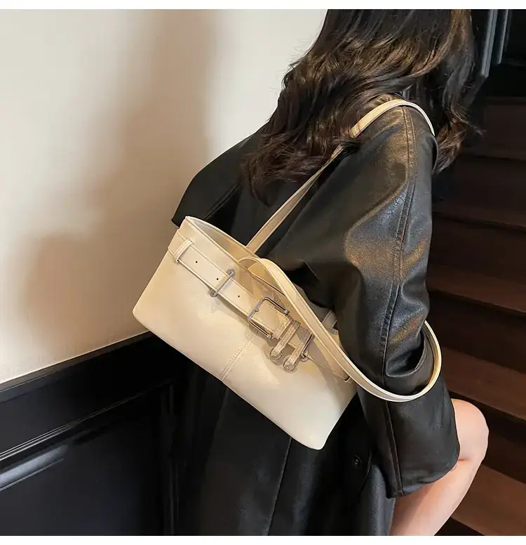 Black Crossbody Bag Women 2025 Trendy Leather Shoulder Bag — feature 27