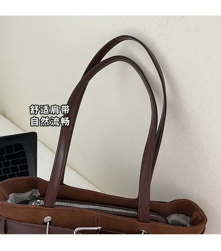 Black Crossbody Bag Women 2025 Trendy Leather Shoulder Bag — feature 5