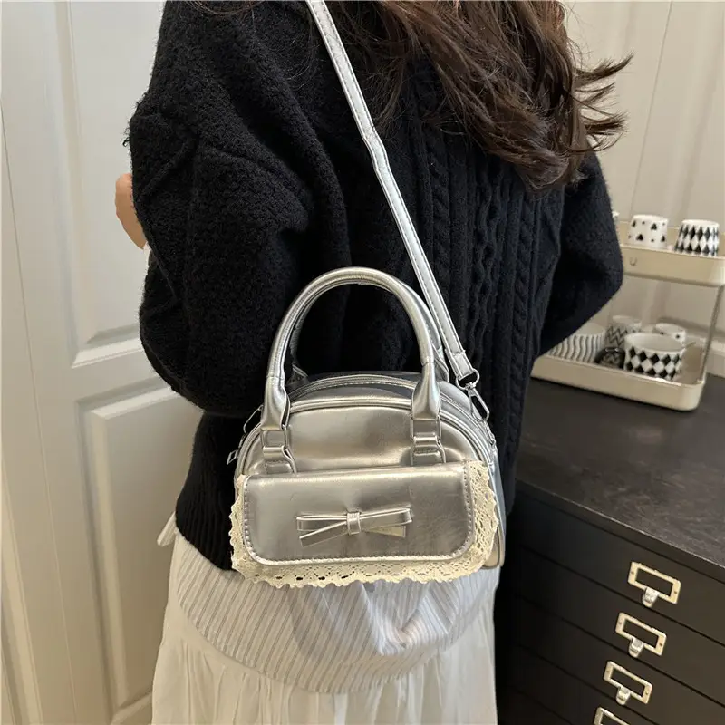Women's Cream Shell Shoulder Bag with Lace Trim - Image 6