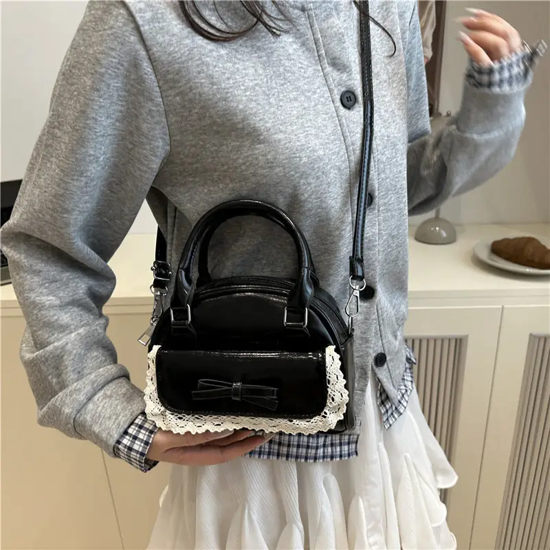 Women's Cream Shell Shoulder Bag with Lace Trim - Image 7