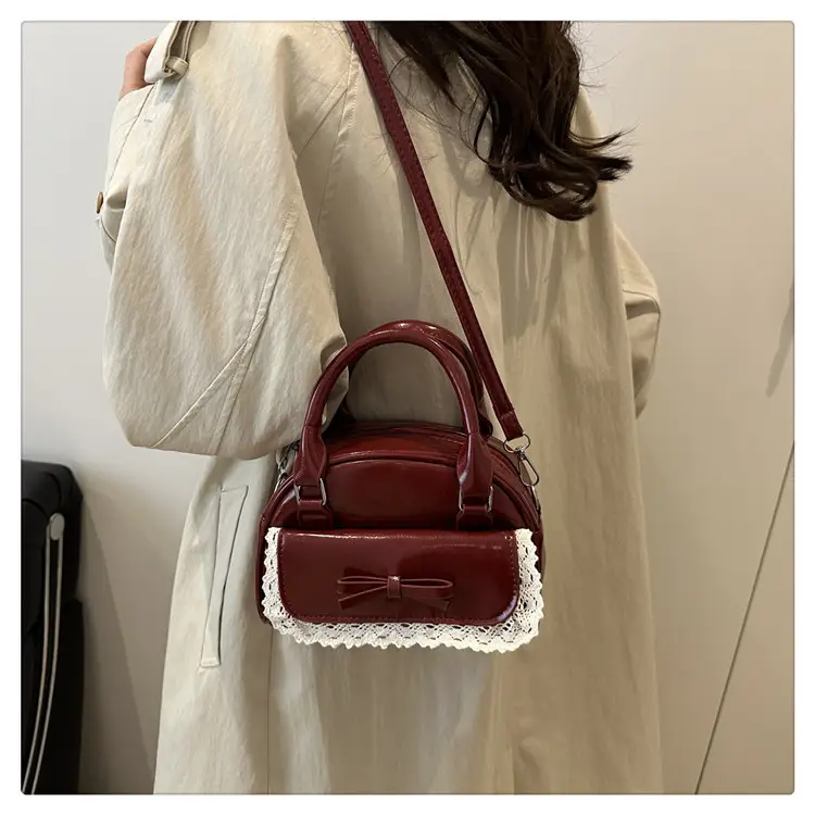 Women's Cream Shell Shoulder Bag with Lace Trim — feature 16