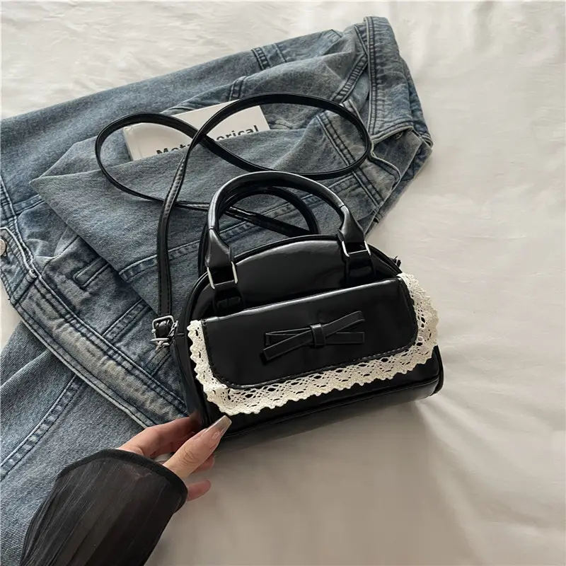 Women's Cream Shell Shoulder Bag with Lace Trim - Image 3
