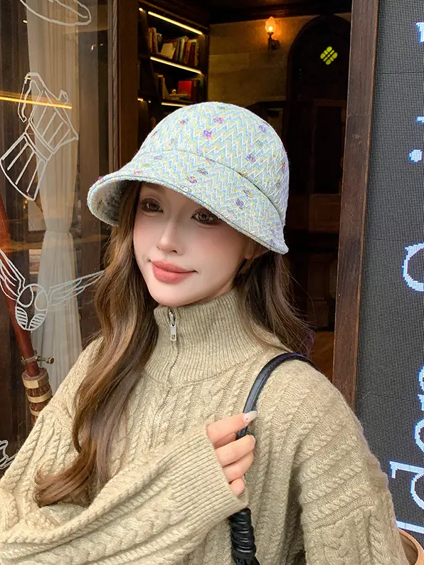 Korean Style Duckbill Cap with Colorful Print — feature 16