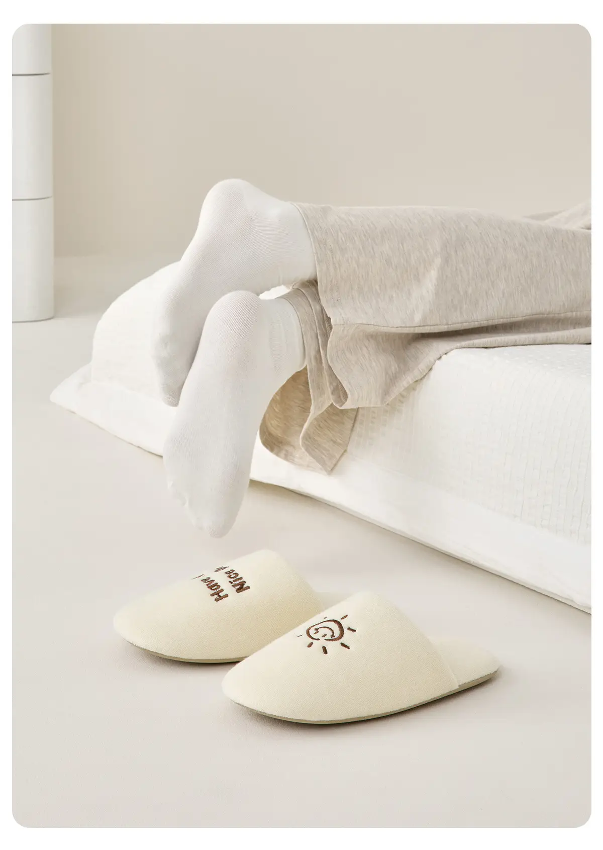 Adult Home Soft-Soled Slippers for Men Women Winter Summer — feature 21