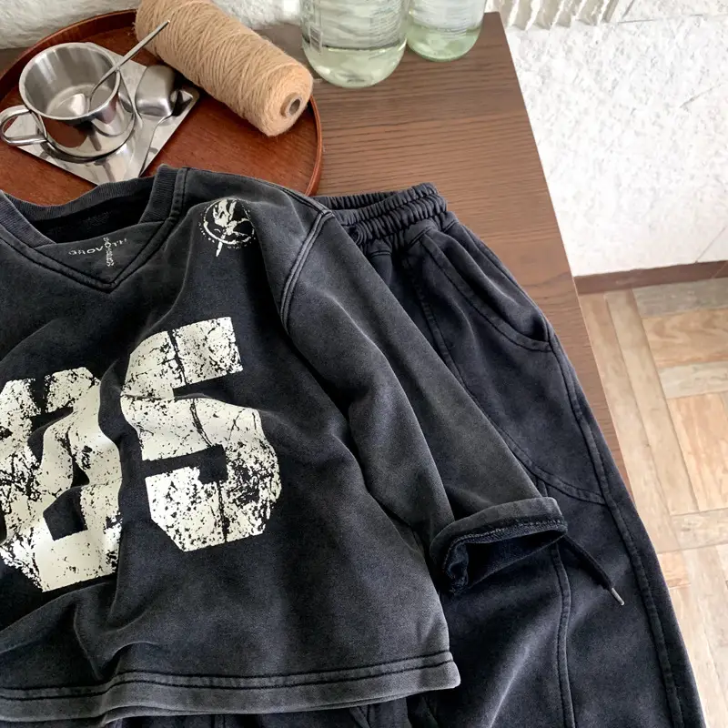 Boys Printed Hoodie Pants Set Black Spring Autumn 2025 — feature 5