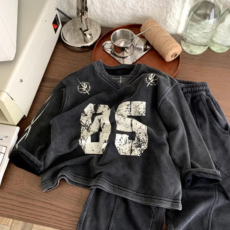 Boys Printed Hoodie Pants Set Black Spring Autumn 2025 — feature 6