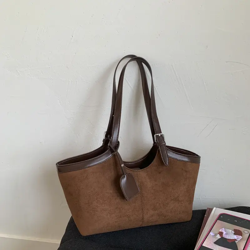2025 Women's Large Capacity Korean Style Shoulder Bag — feature 12