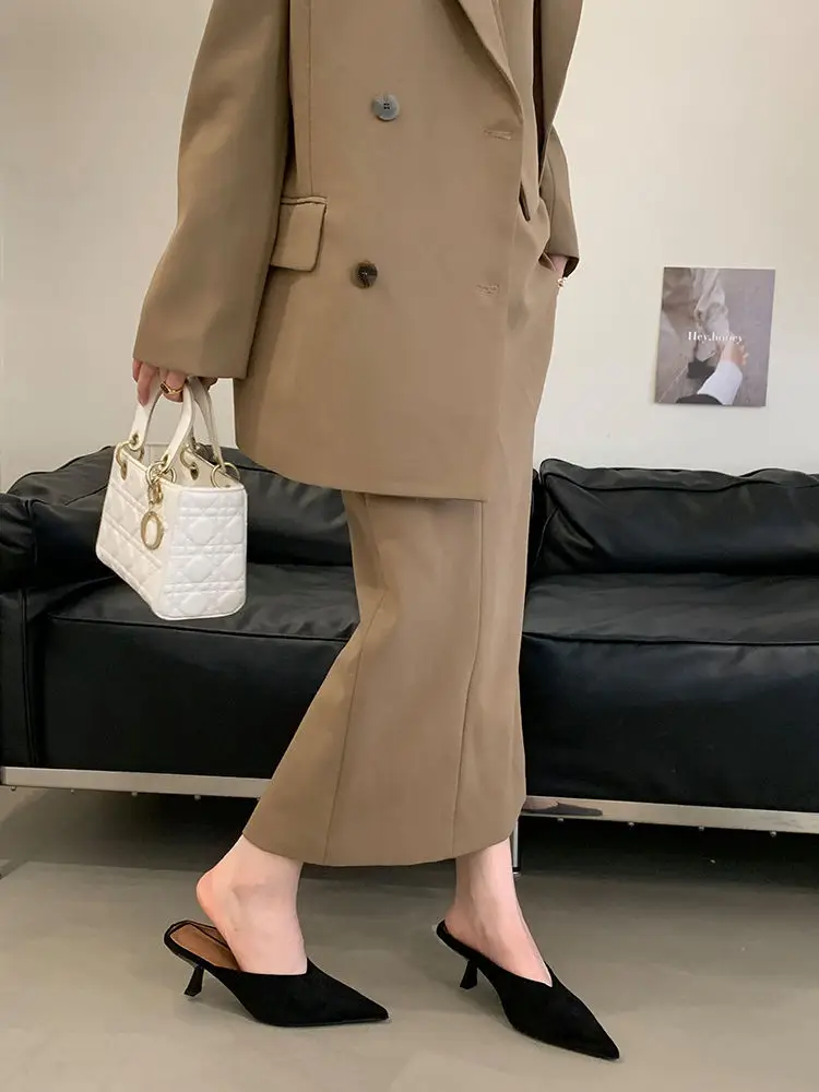 2026 Autumn New French Style Pointed Toe Suede Stiletto High Heels Women's Fashion Versatile Commuter Mules — feature 4